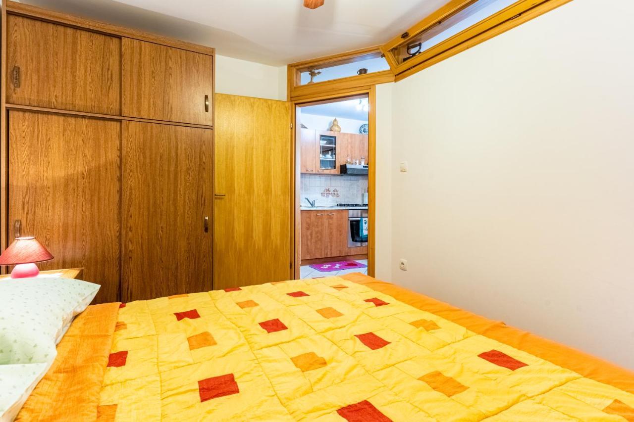 Kovacine Apartment كريس المظهر الخارجي الصورة