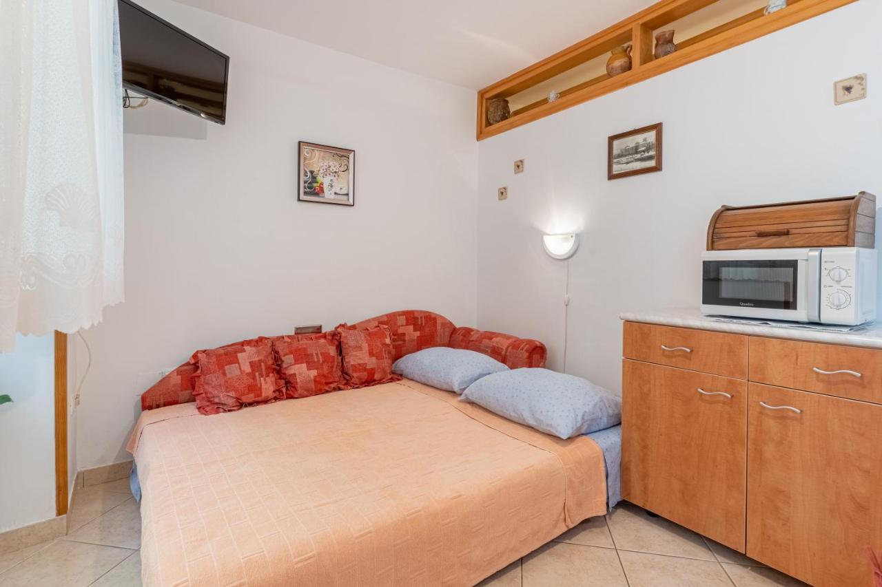 Kovacine Apartment كريس المظهر الخارجي الصورة