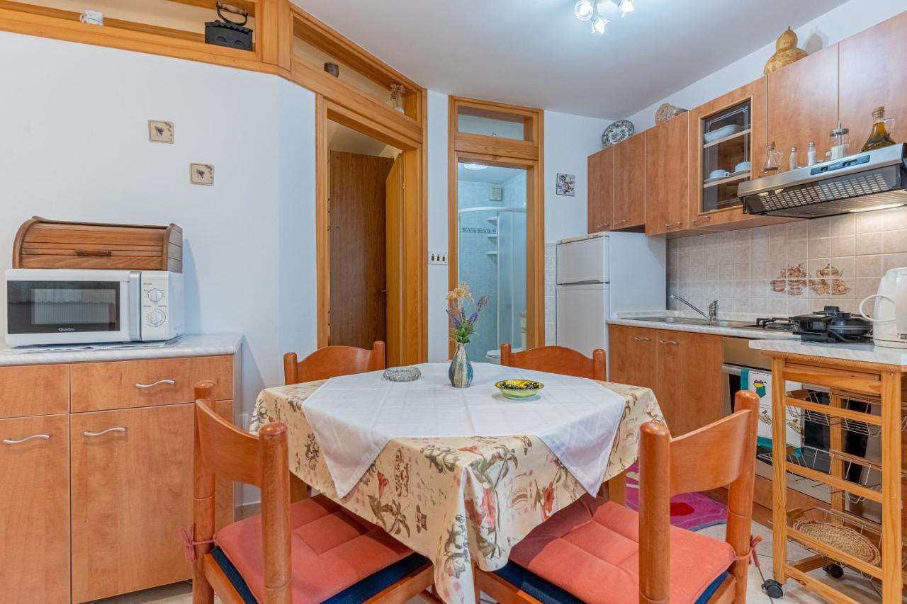 Kovacine Apartment كريس المظهر الخارجي الصورة