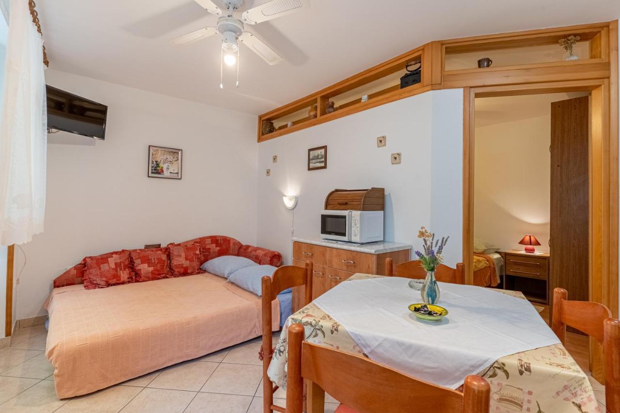 Kovacine Apartment كريس المظهر الخارجي الصورة